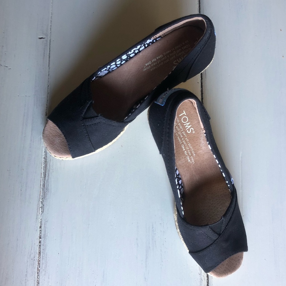 Toms peep toe wedges